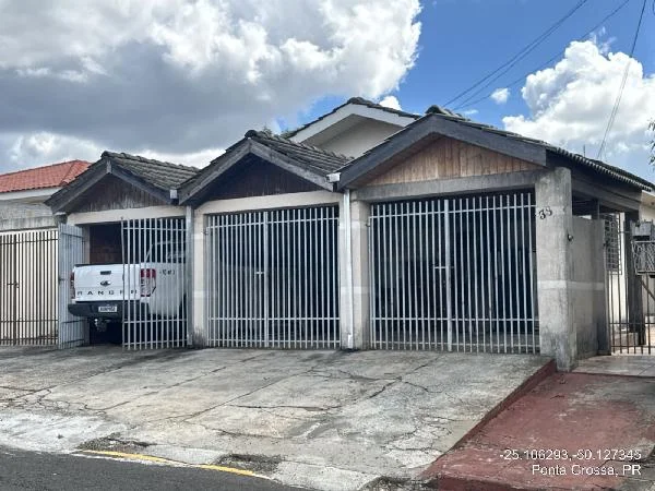 Casa - 2 Quartos - Ponta Grossa - Ocupado — foto 2