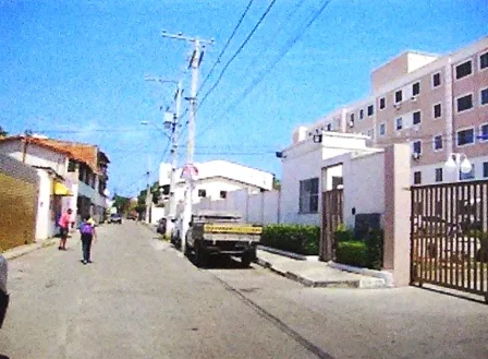 Apartamento - 2 Quartos - Lauro de Freitas - Ocupado — foto 2