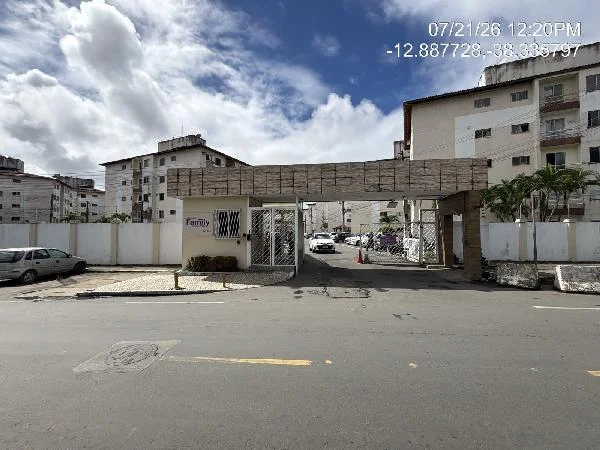 Apartamento - 2 Quartos - Lauro de Freitas - Ocupado — foto 2