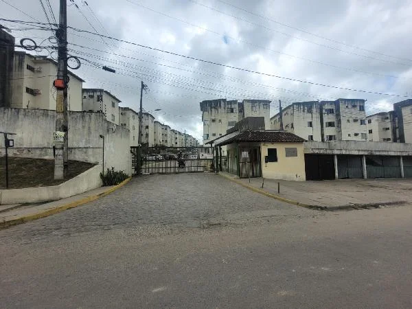 Apartamento - 2 Quartos - Jaboatao dos Guararapes - Ocupado — foto 2