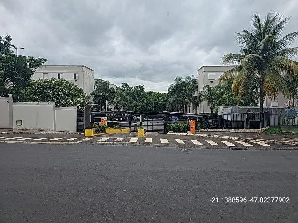 Apartamento - 2 Quartos - Ribeirao Preto - Ocupado — foto 2