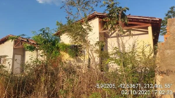 Casa - 2 Quartos - Agua Branca - Desocupado — foto 2