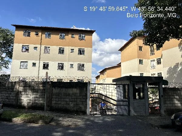 Apartamento - 2 Quartos - Belo Horizonte - Ocupado — foto 2