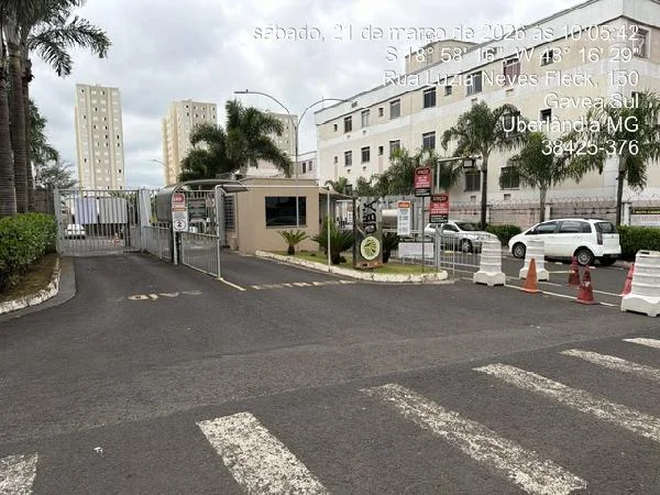 Apartamento - 2 Quartos - Uberlandia - Ocupado — foto 2