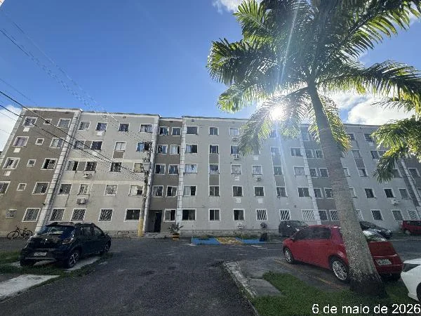 Apartamento - 2 Quartos - Lauro de Freitas - Ocupado — foto 2