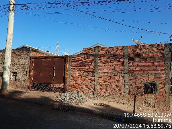 Casa - 2 Quartos - Iturama - Ocupado — foto 2