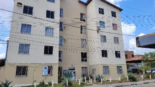 Apartamento - 2 Quartos - Feira de Santana - Ocupado — foto 2