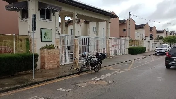 Casa - 2 Quartos - Fortaleza - Desocupado — foto 2