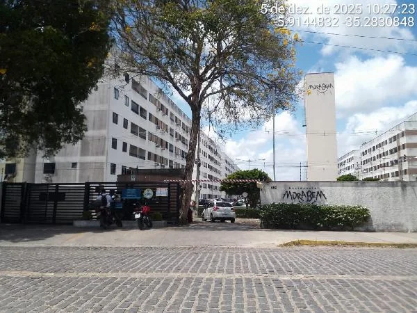 Apartamento - 2 Quartos - Parnamirim - Ocupado — foto 2