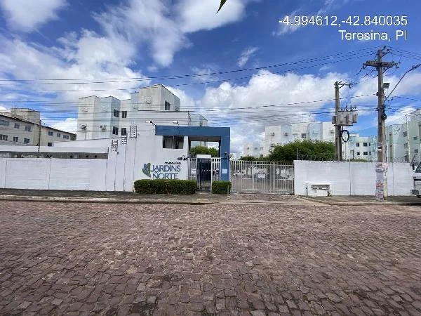 Apartamento - 2 Quartos - Teresina - Ocupado — foto 2