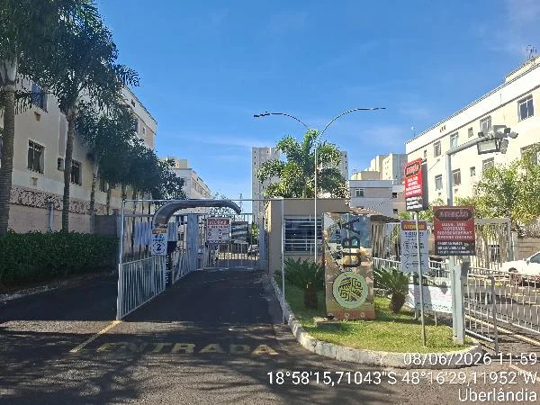 Apartamento - 2 Quartos - Uberlandia - Ocupado — foto 2
