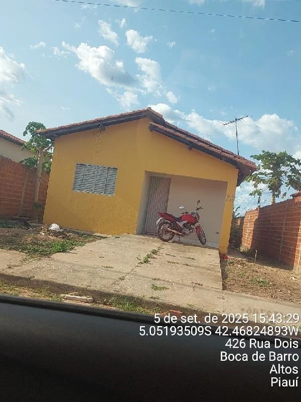 Casa - 2 Quartos - Altos - Ocupado — foto 2