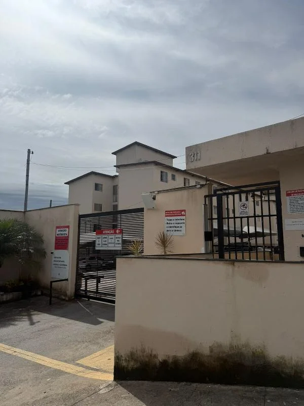 Apartamento - 2 Quartos - Vespasiano — foto 2