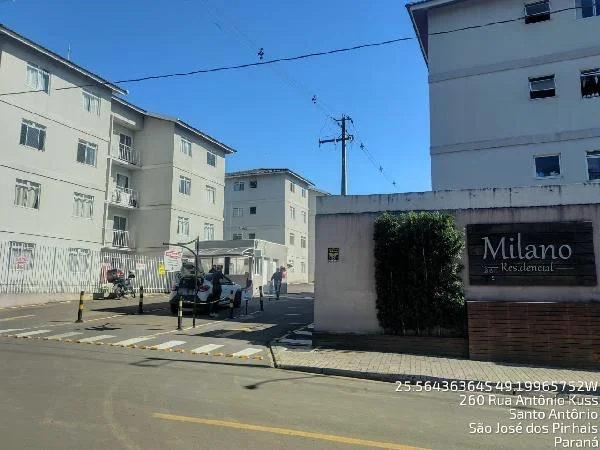 Apartamento - 2 Quartos - Sao Jose dos Pinhais - Ocupado — foto 2