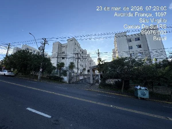 Apartamento - 2 Quartos - Caxias do Sul - Desocupado — foto 2