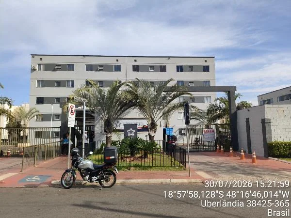 Apartamento - 2 Quartos - Uberlândia - Desocupado — foto 2