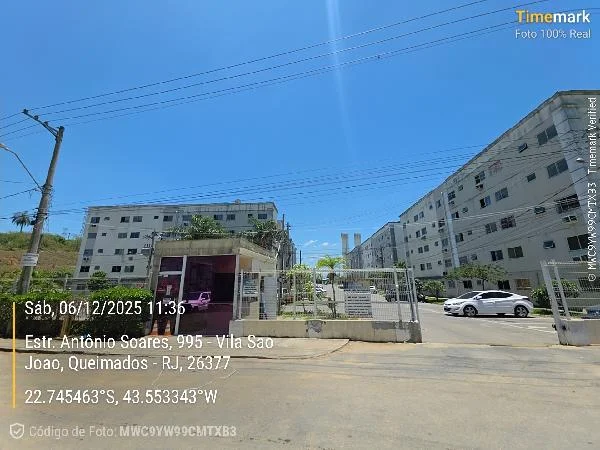 Apartamento - 2 Quartos - Queimados - Ocupado — foto 2