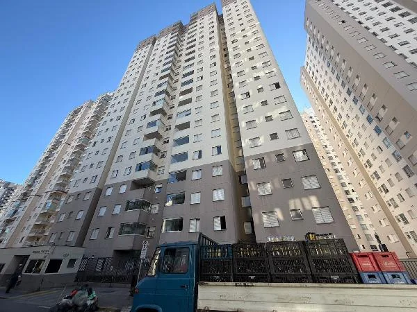 Apartamento - 2 Quartos - Osasco - Ocupado — foto 2