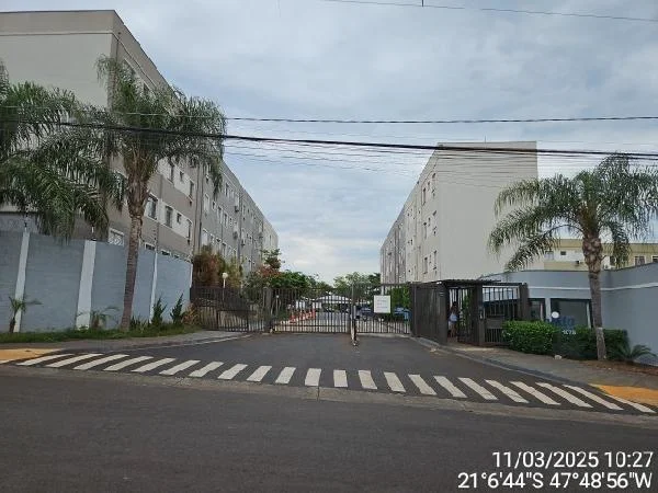Apartamento - 2 Quartos - Ribeirao Preto - Ocupado — foto 2