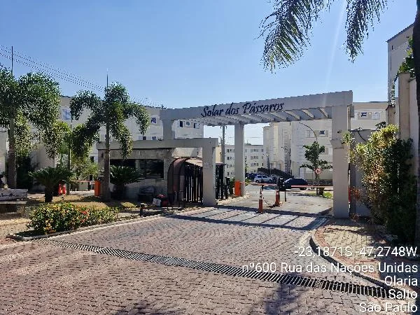 Apartamento - 2 Quartos - Salto - Ocupado — foto 2