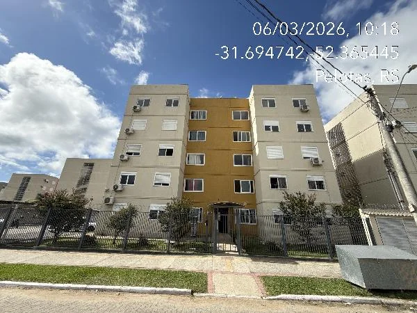 Apartamento - 2 Quartos - Pelotas - Ocupado — foto 2