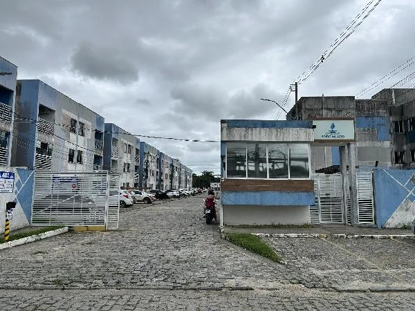 Apartamento - 2 Quartos - Rio Largo - Desocupado — foto 2