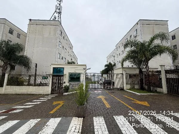 Apartamento - 2 Quartos - Porto Alegre - Ocupado — foto 2