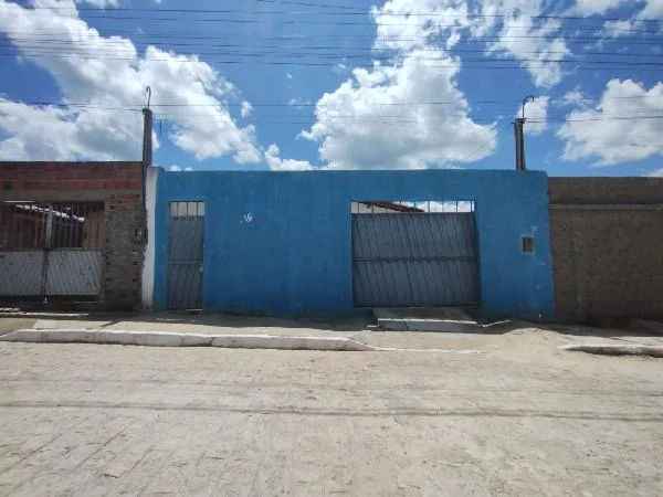 Casa - 2 Quartos - Belo Jardim - Ocupado — foto 2