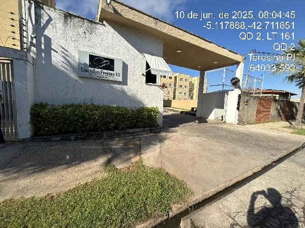 Apartamento - 2 Quartos - Teresina - Ocupado — foto 2