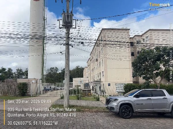 Apartamento - 2 Quartos - Porto Alegre - Desocupado — foto 2