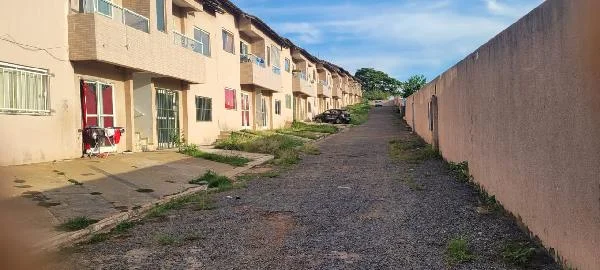 Apartamento - 2 Quartos - Cidade Ocidental - Desocupado — foto 2