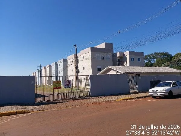 Apartamento - 2 Quartos - Erechim — foto 2