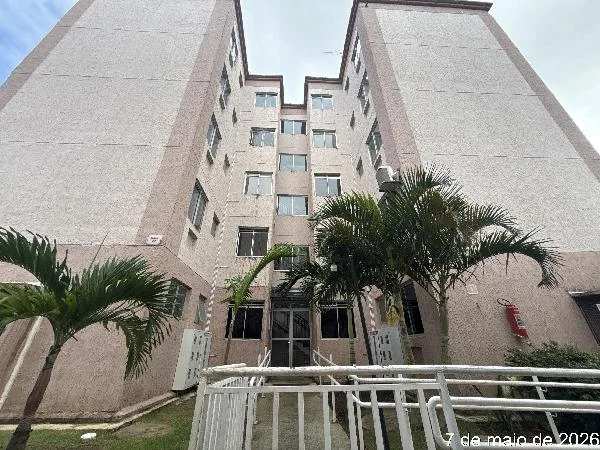 Apartamento - 2 Quartos - Lauro de Freitas - Ocupado — foto 2