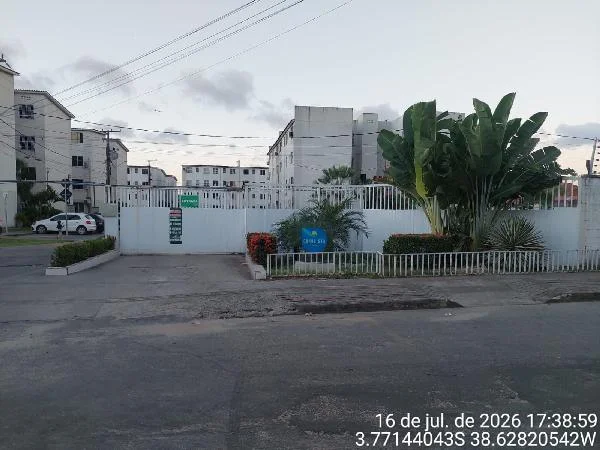 Apartamento - 2 Quartos - Caucaia - Ocupado — foto 2