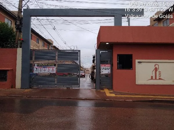 Apartamento - 2 Quartos - Valparaiso de Goias - Ocupado — foto 2
