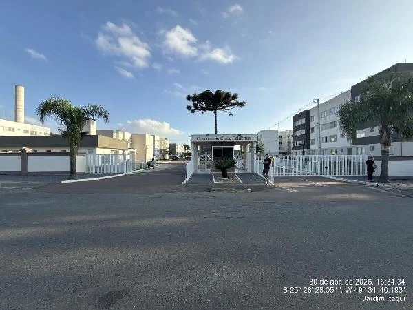 Apartamento - 2 Quartos - Campo Largo - Desocupado — foto 2