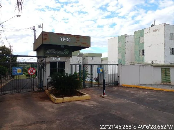 Apartamento - 2 Quartos - Bauru - Ocupado — foto 2