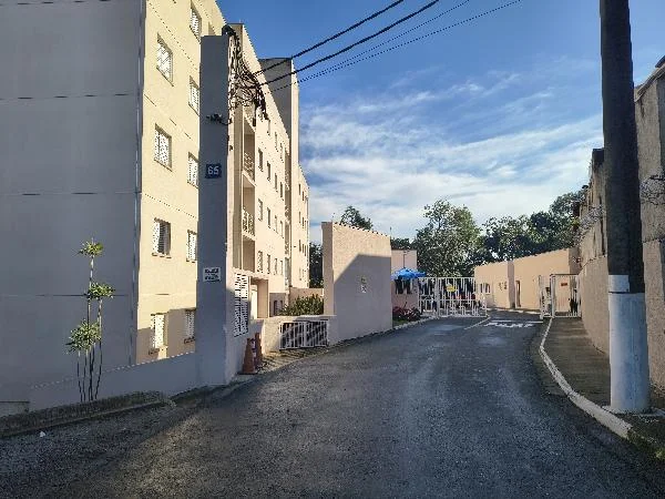 Apartamento - 2 Quartos - Cotia - Ocupado — foto 2