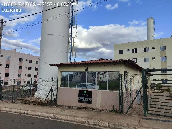 Apartamento - 2 Quartos - Luziania - Ocupado — foto 2