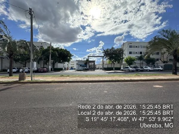 Apartamento - 2 Quartos - Uberaba - Ocupado — foto 2