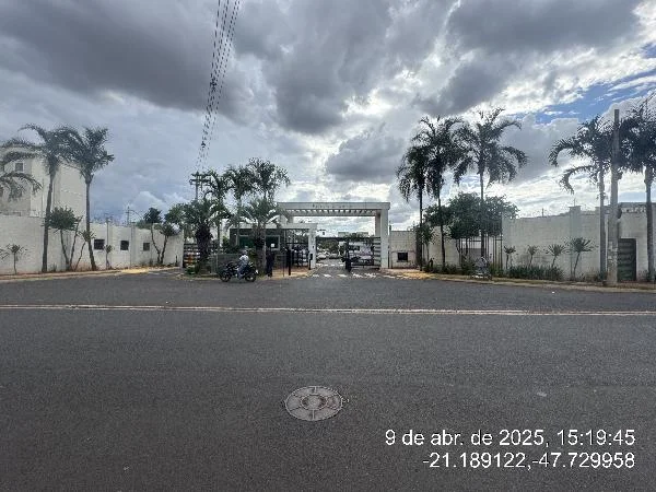 Apartamento - 2 Quartos - Ribeirao Preto - Ocupado — foto 2