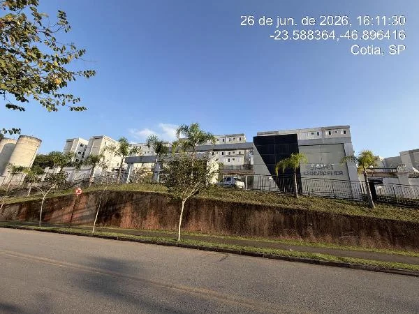 Apartamento - 2 Quartos - Cotia - Ocupado — foto 2