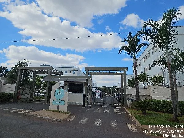 Apartamento - 2 Quartos - Uberlandia - Ocupado — foto 2