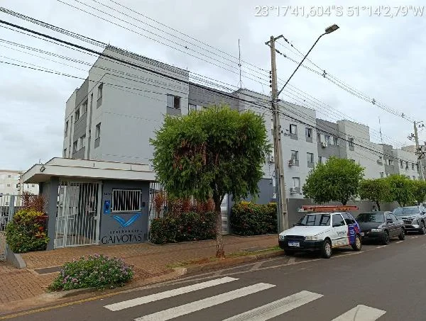 Apartamento - 2 Quartos - Cambe - Desocupado — foto 2
