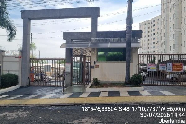 Apartamento - 2 Quartos - Uberlandia - Ocupado — foto 2