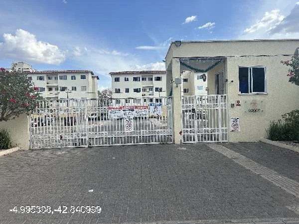 Apartamento - 2 Quartos - Teresina - Desocupado — foto 2