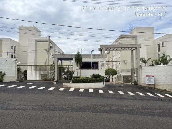 Apartamento - 2 Quartos - Uberaba - Ocupado — foto 2