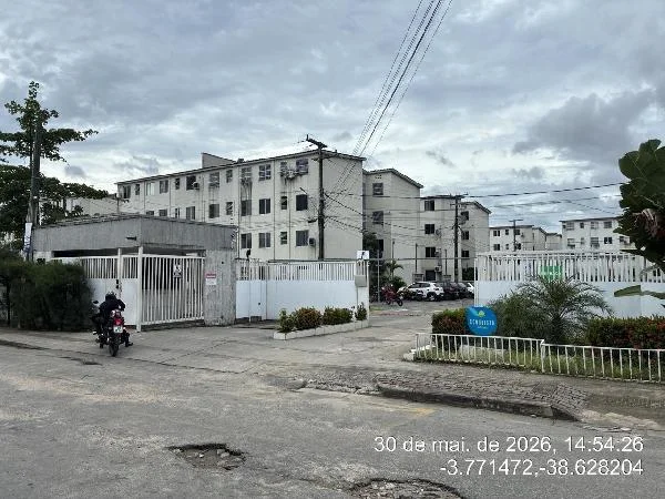 Apartamento - 2 Quartos - Caucaia - Ocupado — foto 2
