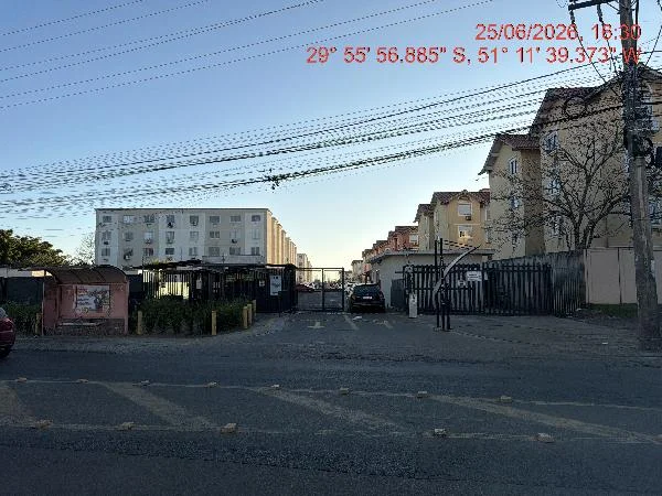 Apartamento - 2 Quartos - Canoas - Ocupado — foto 2