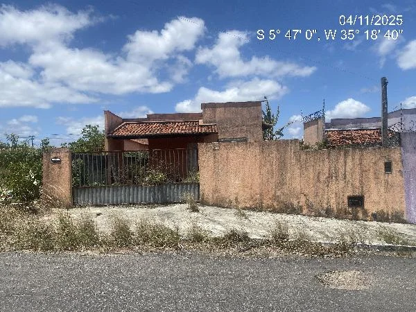 Casa - 2 Quartos - Sao Goncalo do Amarante - Desocupado — foto 2